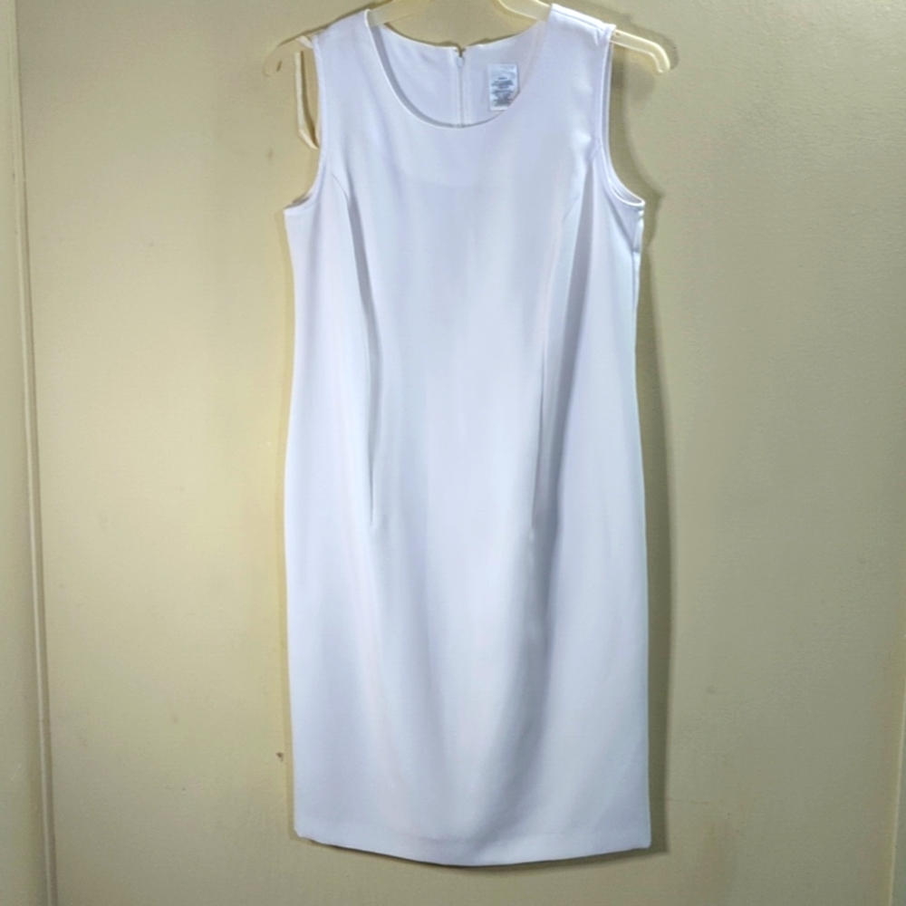 White sleeveless dress size 8